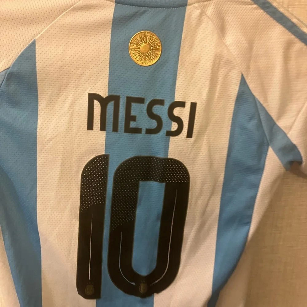 Lionel Messi fifa world champions edition soccer futbol jersey athletic shirt xL - Picture 5 of 16